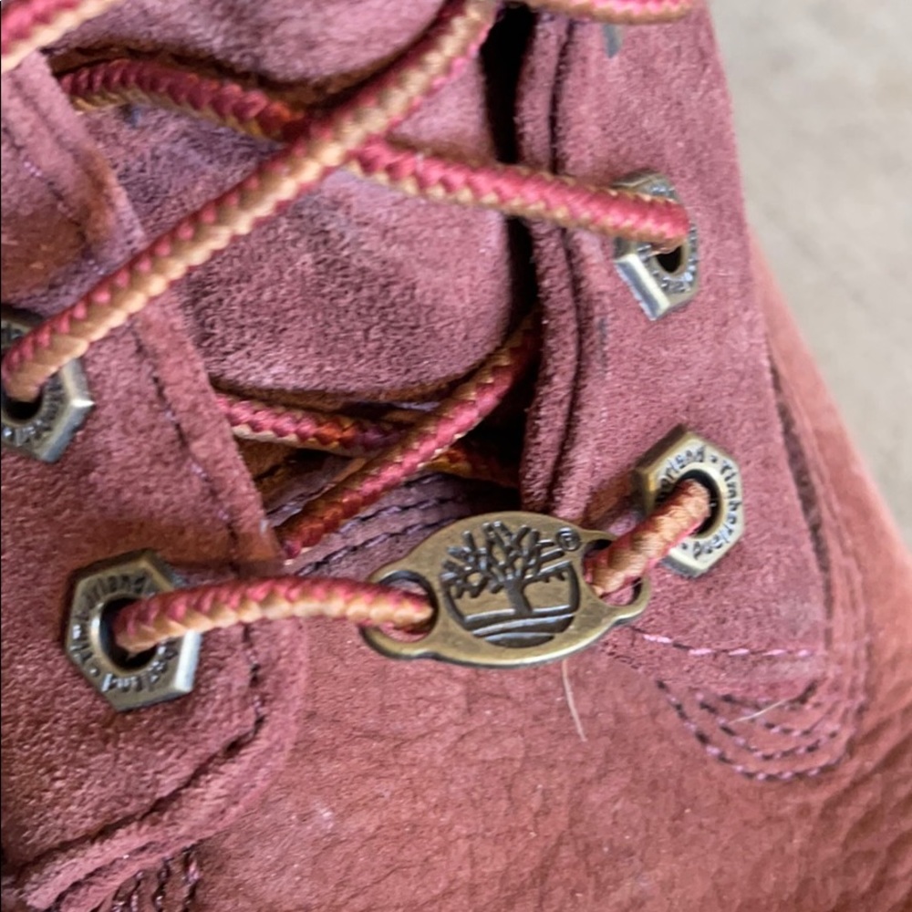Maroon Timberlands - Picture 8 of 8
